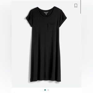 NWOT - Market & Spruce Alison T-Shirt Dress with pocket - black